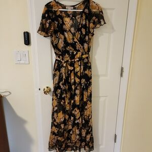 Band of Gypsies Faux Wrap Black and Gold Floral Maxi Dress - Size Large